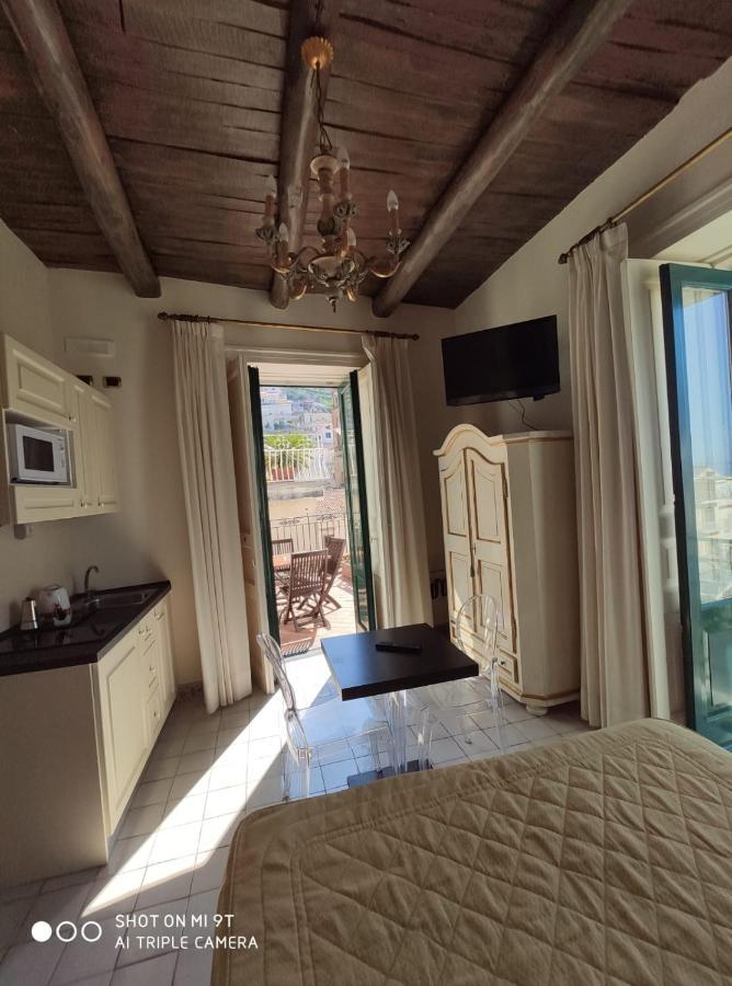 Affittacamere Residenza Del Duca Rooms&apartments